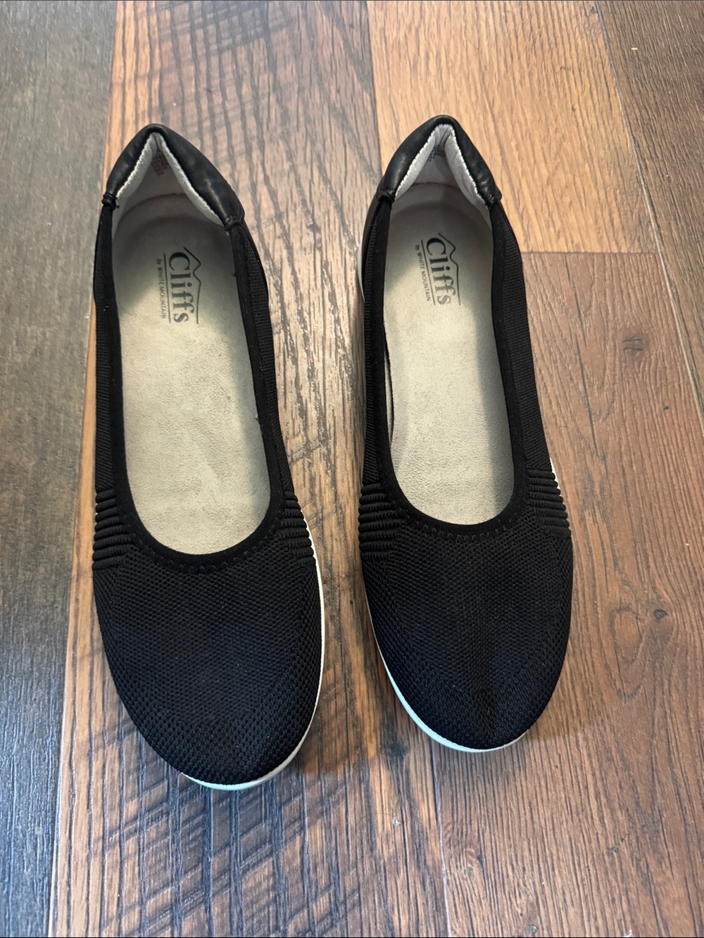 Cliffs by WHITE MOUNTAIN Black Knit Slip-On Ballet Flats